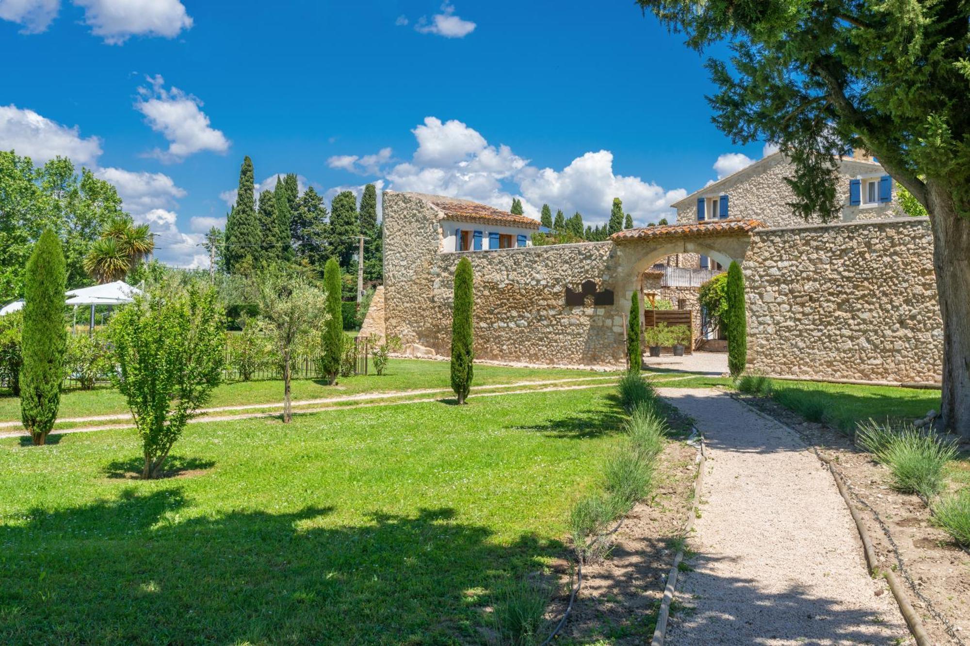 Le Mas De La Vincane Pernes-les-Fontaines Exterior foto